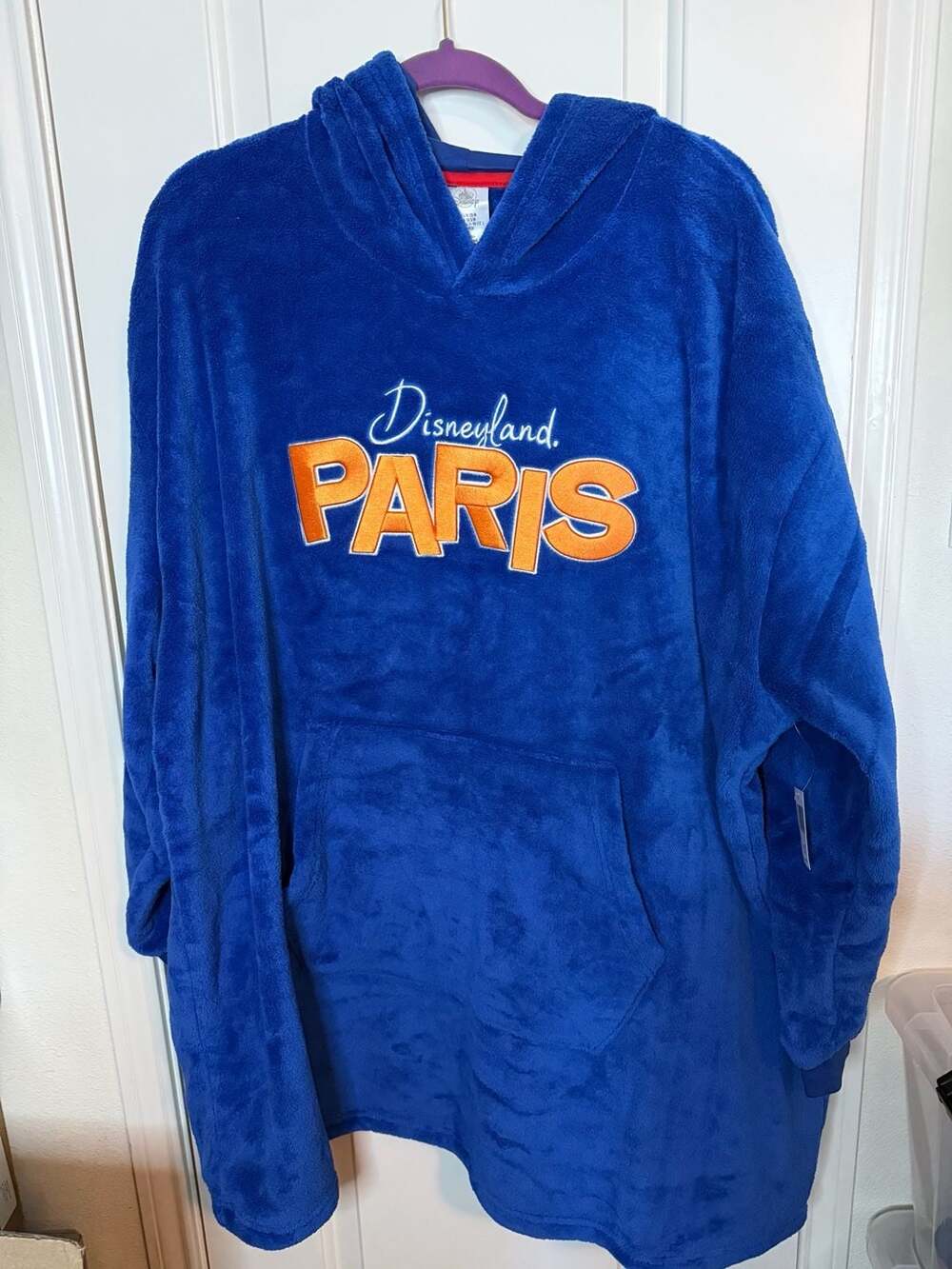 NWT Disney Disneyland Paris Mickey Mouse Size S/M Hoodie Oversized